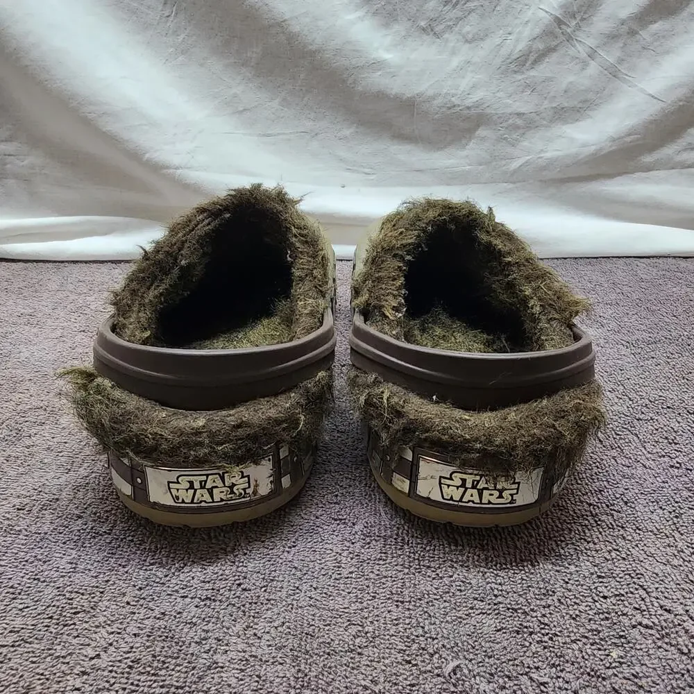 Crocs Star Wars faux fur lined Star Wars Chewbacca Shoes  Sandals